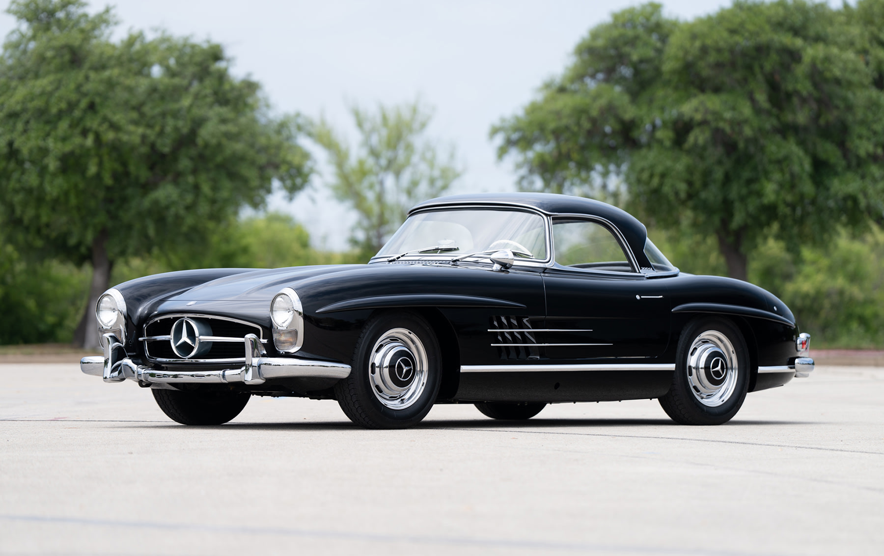 MERCEDES-BENZ 300 SL Roadster 1957 1/18 NOREV 183891 Mercedes W198